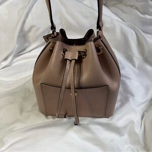 Michael Kors Greenwich Bucket Bag